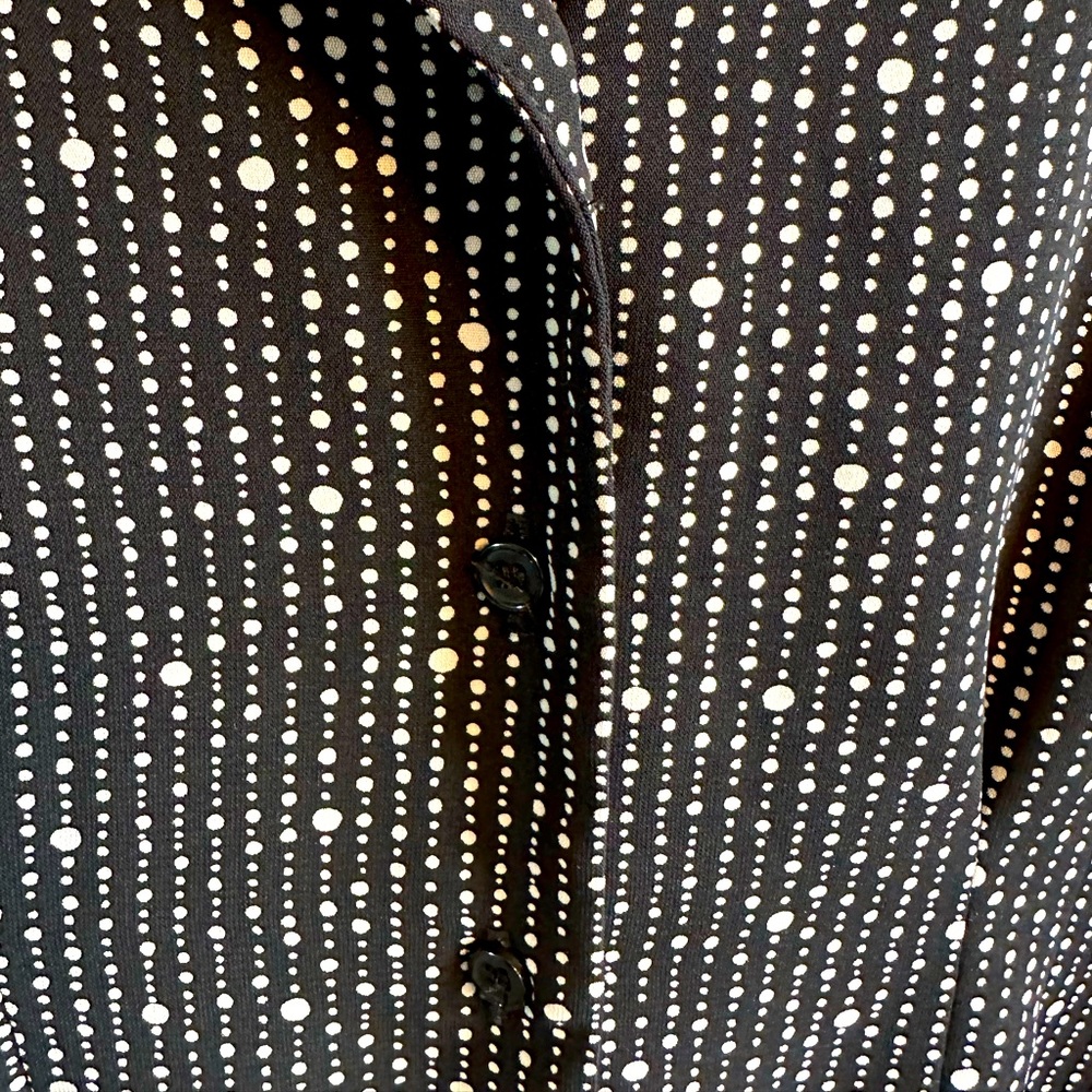 Covington Black Top Size Medium. - image 2